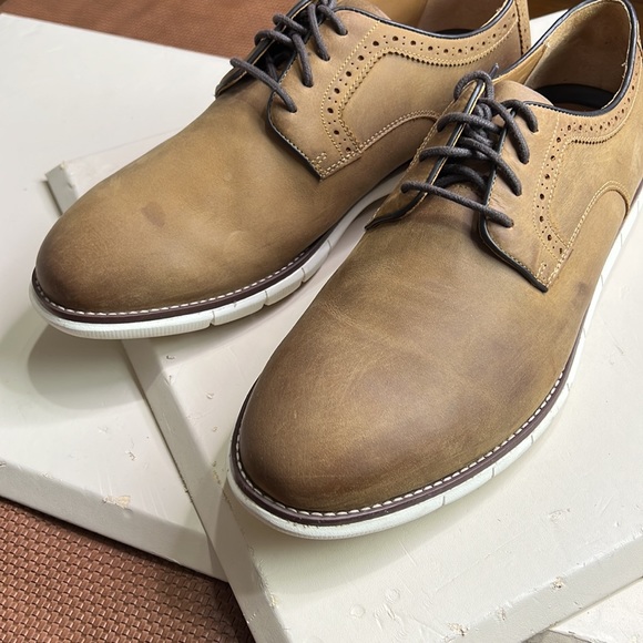 Johnston & Murphy Brown Leather Casual Shoes - Picture 2 of 8